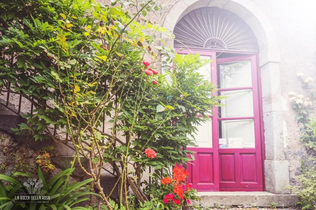 La Rocca Della Rosa Villa Zafferana Etnea Farm stay