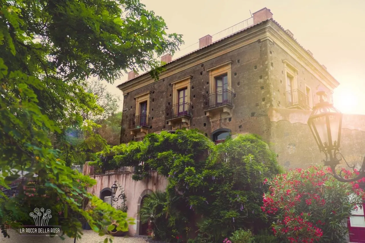 Villa la Rocca delle Rose Zafferana Etnea